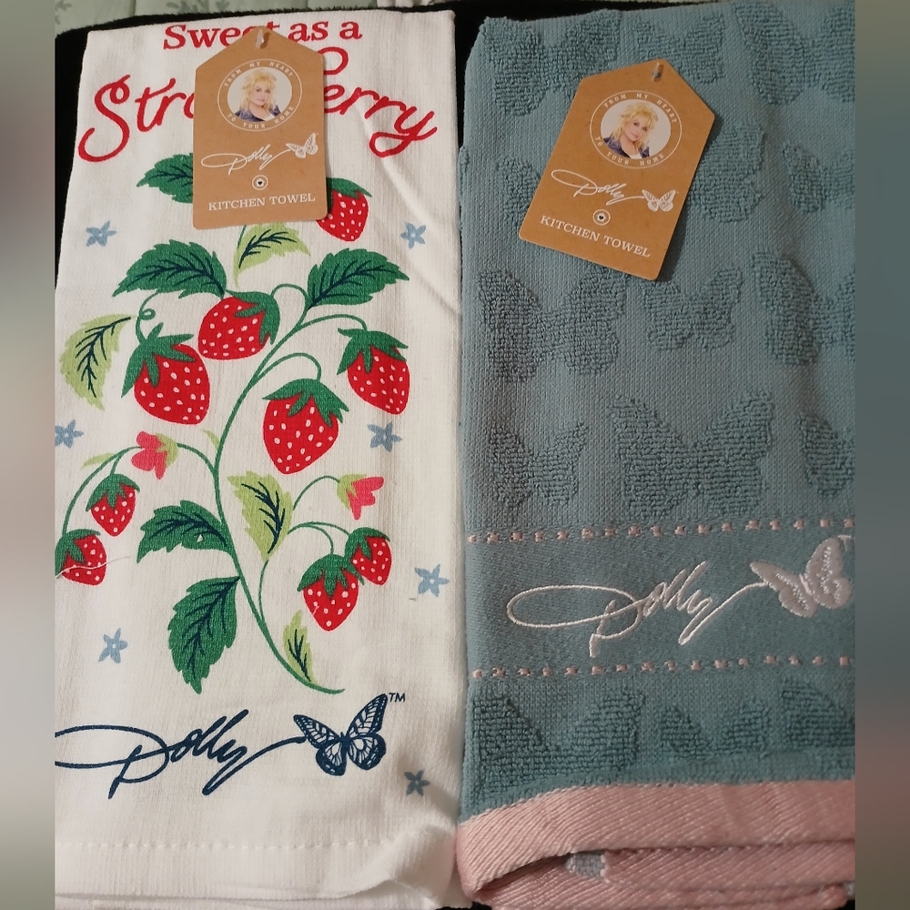 Set Of Two DG Dolly Parton Dish Towels 15x25 NEW